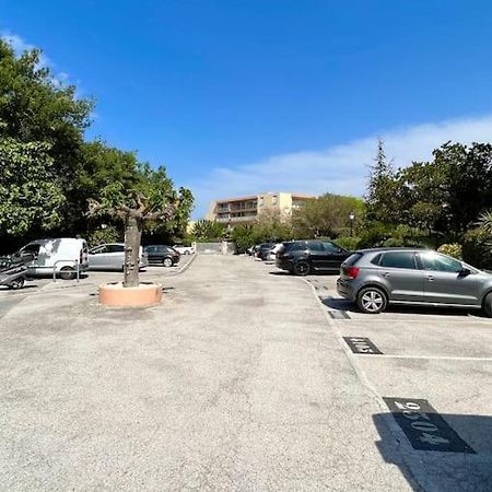 Appartement Avec Jardin Au Coeur De Saint-Tropez. Exterior foto